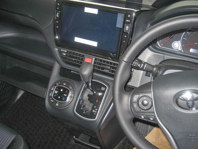 VOXY　キラメキ　BIGX10インチ　フリップダウン取り付け