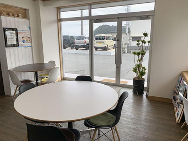 ゆったりとした店内です。