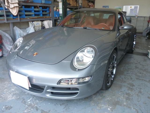 ポルシェ９１１（９９７）エキゾーストマフラー取替！