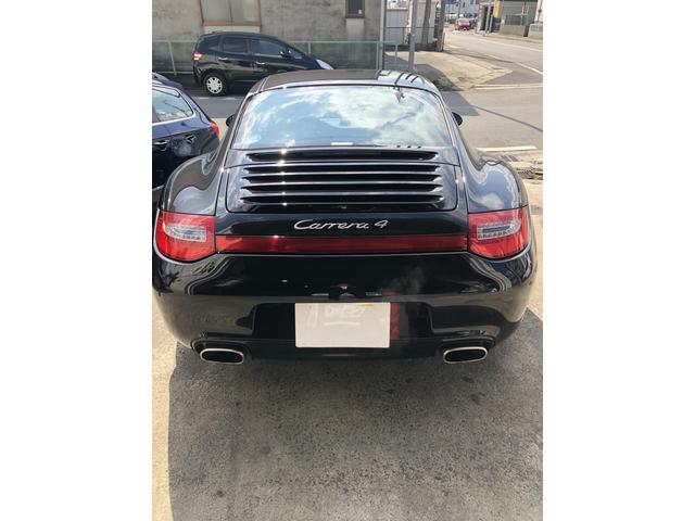 ポルシェ９１１カレラ４修理入庫！