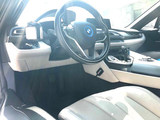 BMW i8 点検入庫！大阪府、奈良県、京都府、兵庫県、BMW修理