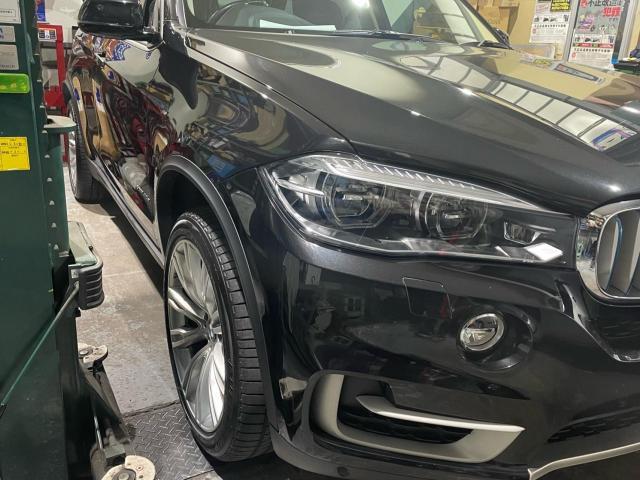 BMW X5(F15)車高が低い修理！大阪府、奈良県、京都府、兵庫県、和歌山県、BMW修理