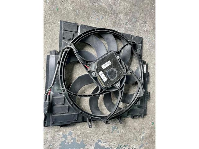 BMW5シリーズ電動ファンモーター交換！大阪府、奈良県、京都府、兵庫県、和歌山県、BMW修理