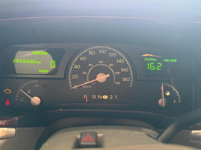 リンカーンタウンカー、メーター修理！大阪府、奈良県、兵庫県、京都府、アメ車修理