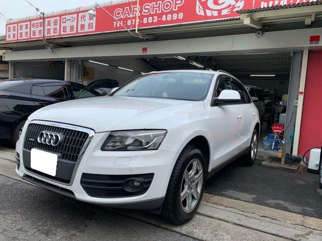 外車・輸入車　アウディーＱ５　8RCDNF　バッテリーあがり　バッテリー故障　エンジンかからない　大阪府四條畷市・大東市・寝屋川市・門真市