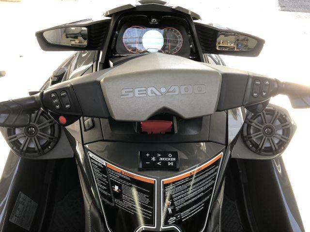 大阪府 寝屋川市より　SeaDoo/シードゥー　PWC/ジェットスキー・水上バイク　マリン用オーディオ/Bluetooth　音が出ない修理