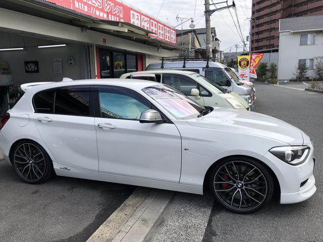 大阪府 門真市より　F20系　BMW 116i　Mスポーツ仕様　カーフィルム施工　スモークフィルム張り