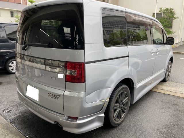 大阪府 門真市より DBA-CV5W ミツビシ デリカ　キズ・へこみ直し塗装修理
車両保険修理　板金・塗装 修理　四條畷・枚方・交野・大東・寝屋川・守口・東大阪