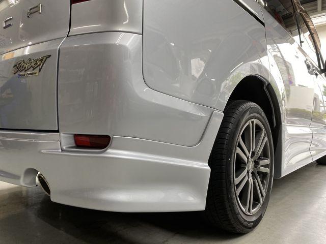 大阪府 門真市より DBA-CV5W ミツビシ デリカ　キズ・へこみ直し塗装修理
車両保険修理　板金・塗装 修理　四條畷・枚方・交野・大東・寝屋川・守口・東大阪