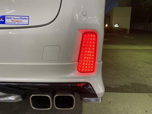 大阪・寝屋川市より 3BA-AGH30W トヨタ ヴェルファイア　社外リフレクター
LED取付　LEDパーツ持込み取付　四條畷・東大阪・枚方・大東・門真・交野・守口
