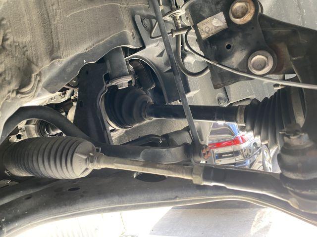 大阪府 門真市より KE2AW マツダ ＣＸ－５ オイル漏れ修理
四条畷・大東・門真・寝屋川・枚方・交野・守口・奈良・生駒