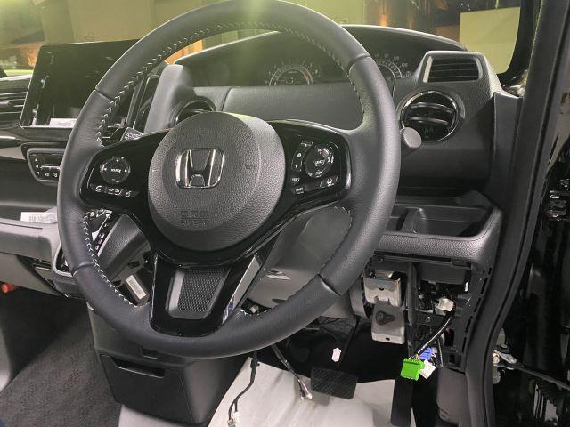 兵庫県 尼崎市より カーリースご契約の新車 ホンダ N-BOXｶｽﾀﾑ オプションパーツ取付　カーナビ取付 大阪・四条畷・枚方・守口・寝屋川・交野・門真・大東・奈良・生駒