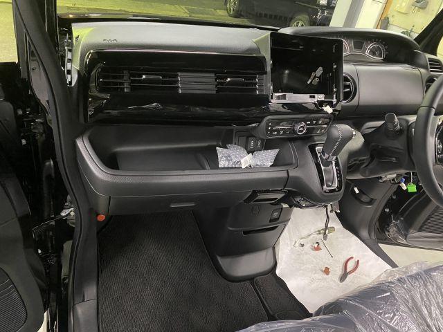 兵庫県 尼崎市より カーリースご契約の新車 ホンダ N-BOXｶｽﾀﾑ オプションパーツ取付　カーナビ取付 大阪・四条畷・枚方・守口・寝屋川・交野・門真・大東・奈良・生駒