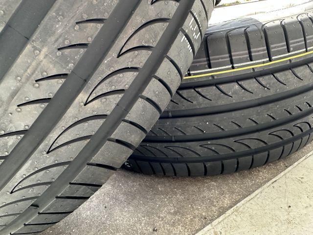 大阪市 枚方市より メルセデスベンツ W221 E350 ステーションワゴン
輸入車タイヤ交換・フロントタイヤ交換　四條畷・吹田・摂津・守口・寝屋川・交野