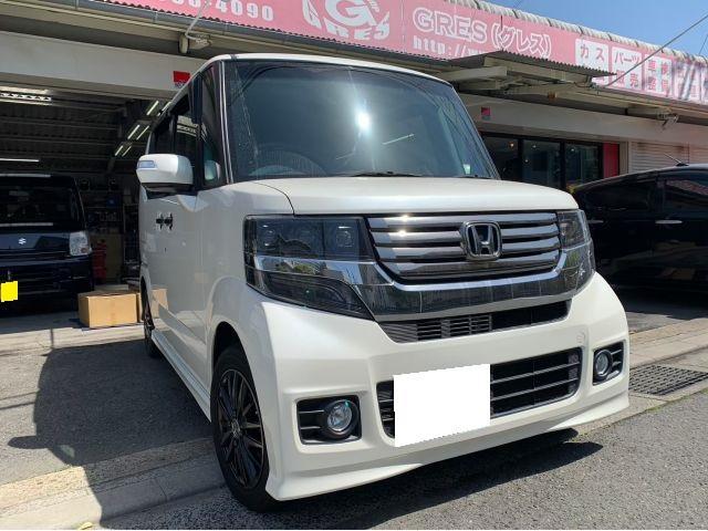 大阪府 四條畷市より ホンダ JF1 N-BOXカスタム 無限グリル取付 大阪府 四條畷市より ホンダ JF1 N-BOXカスタム 無限グリル取付