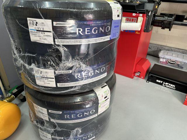 大阪府 寝屋川市より ホンダ RP3 ステップワゴン タイヤ交換・タイヤ直送・タイヤ持込交換 
パーツ持込取付 四條畷・門真・守口・大東・枚方・摂津・生駒・奈良