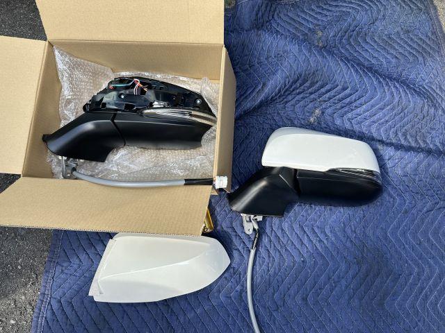 大阪市 北区より トヨタ AGH30W アルファード ドアミラーA’ｓｓｙ交換・ドアミラーカバー交換
四條畷・寝屋川・門真・大東・東大阪・吹田・守口・摂津・枚方