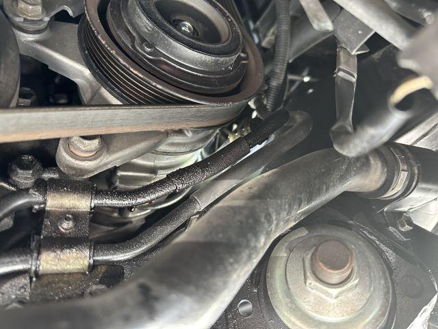 大阪府 堺市より トヨタ JZS143 クラウン オイル漏れ エンジン関連
四條畷・八尾・門真・守口・吹田・摂津・枚方・高槻・寝屋川・交野