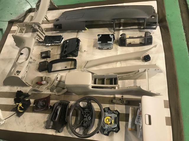 カローラ　エアコン修理