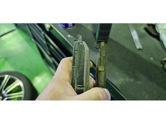 トヨタ・カローラルミオン　【ウォーターポンプ・ブレーキパッド交換】