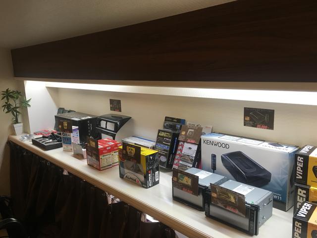 プリウス専門店 ナビゲート オートモービルコレクション(3枚目)