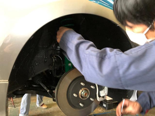 スイフトスポーツ　TEIN車高調取り付け　アライメント　タイヤ交換