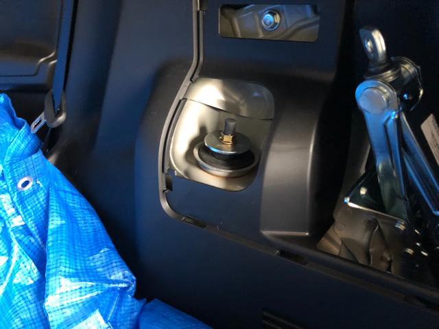 スイフトスポーツ　TEIN車高調取り付け　アライメント　タイヤ交換