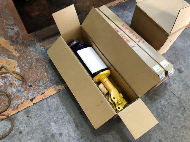 滋賀県　甲賀市　シビック　FD1　KYBローファー取り付け　アライメント測定調整　