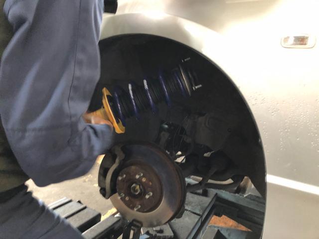 滋賀県　甲賀市　シビック　FD1　KYBローファー取り付け　アライメント測定調整　