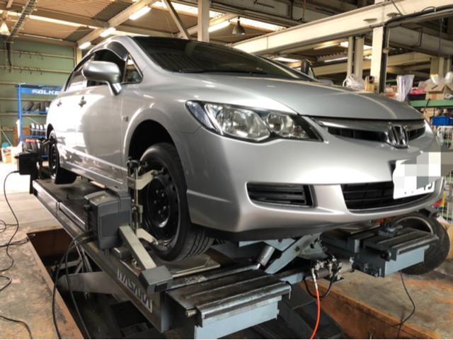 滋賀県　甲賀市　シビック　FD1　KYBローファー取り付け　アライメント測定調整　