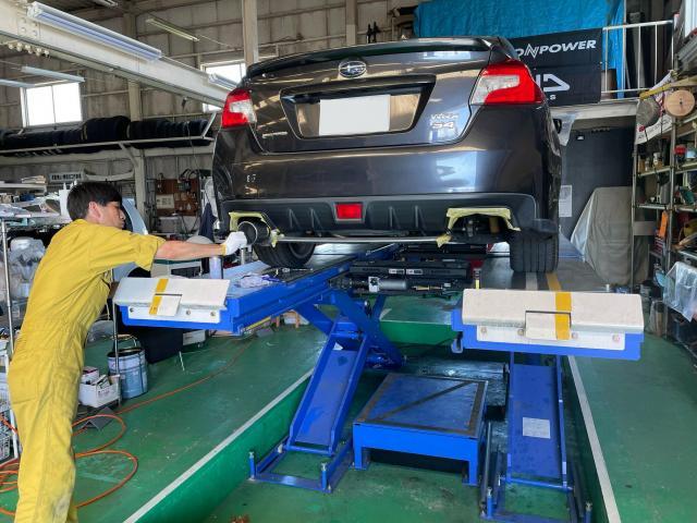 ＷＲＸ Ｓ４　パーツ取り付け　VAG　フジツボマフラー交換　持ち込オイル交換　滋賀県　甲賀市　水口町　オートクラフト