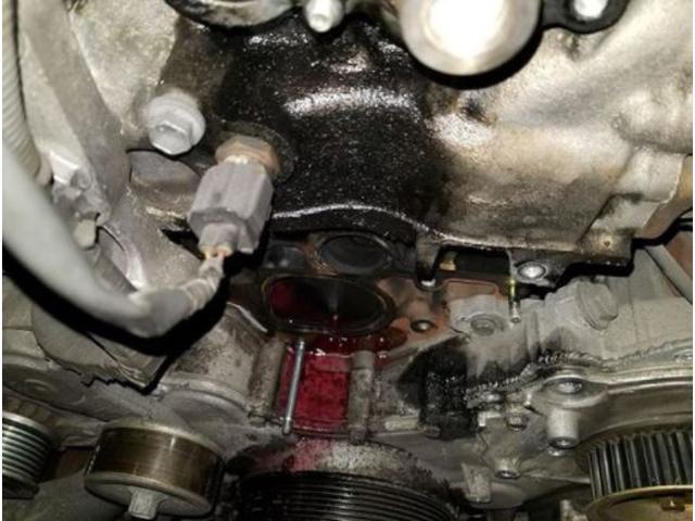 山田自動車　ハイエース専門店10