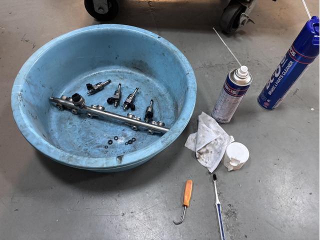 日産 セレナ エンジン関連修理・整備  インジェクター掃除