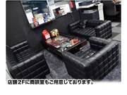 ごゆっくりとおクルマのご相談をしていただける商談室も完備しております。