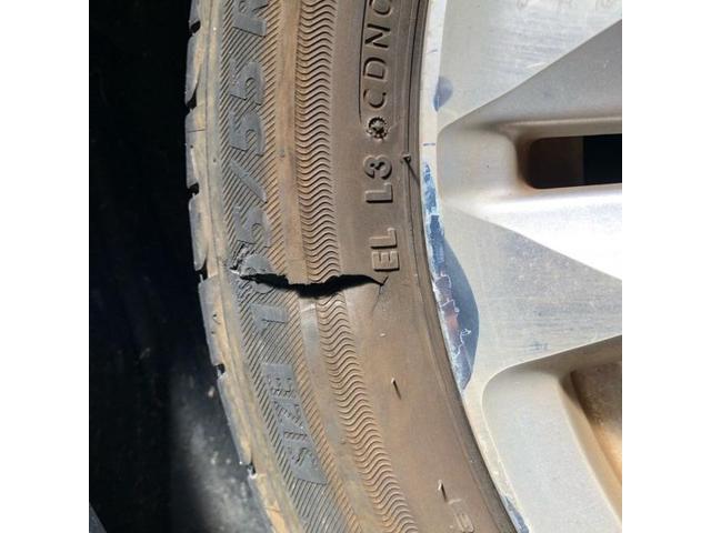 【ホンダCR-Z】バーストしちゃってます!