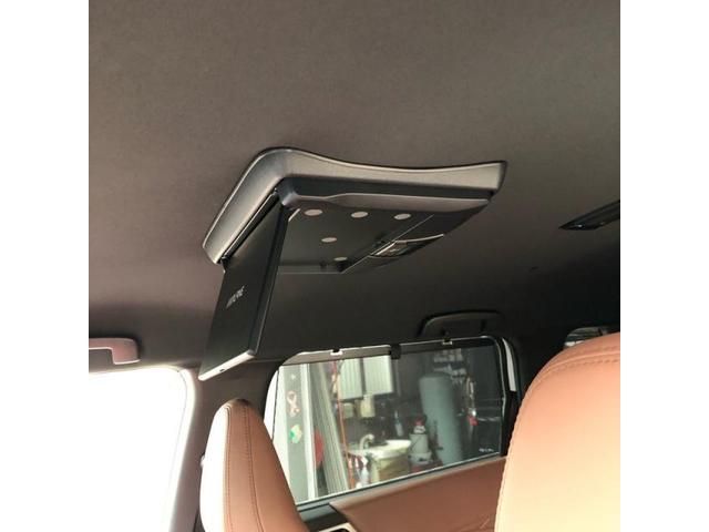 【三菱GN0WアウトランダーPHEV】スマホ連携ナビゲーションにフリップダウンモニター取付！