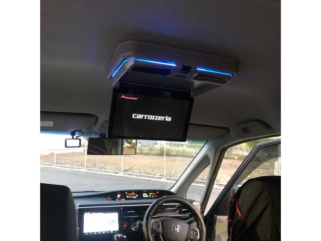 【ホンダRPステップワゴン】パイオニア11インチフリップダウンモニター取付！見やすいです(^^)
