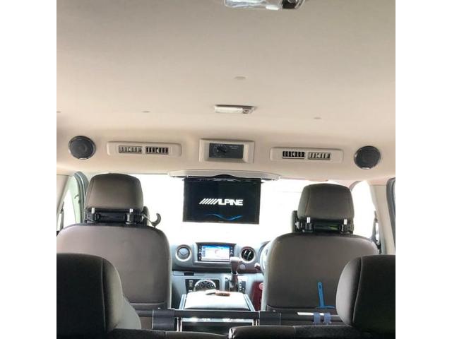 【日産E26キャラバン】アルパイン12インチフリップダウンモニター＆メティオスピーカー取付！