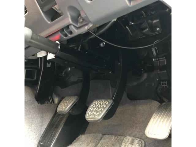 【トヨタランドクルーザー70】盗られたくないんです！ブレーキペダルロック取付！