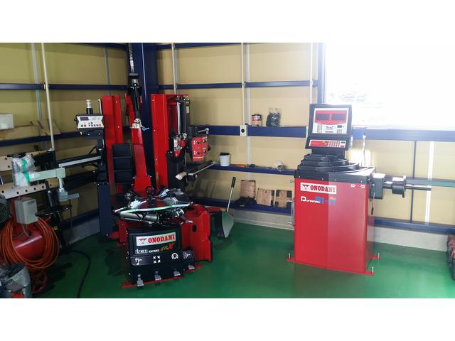 Ｃａｒ Ｍａｋｉｎｇ Ａｒｔｉｓｔ ＡＱＵＡ カーメイキングアーティストアクア サービス紹介の6つ目