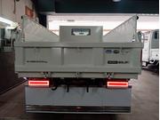 ライト・ウィンカー類の交換や取付に対応しております。！