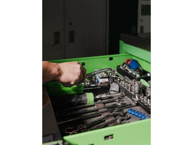 株式会社セカンド12