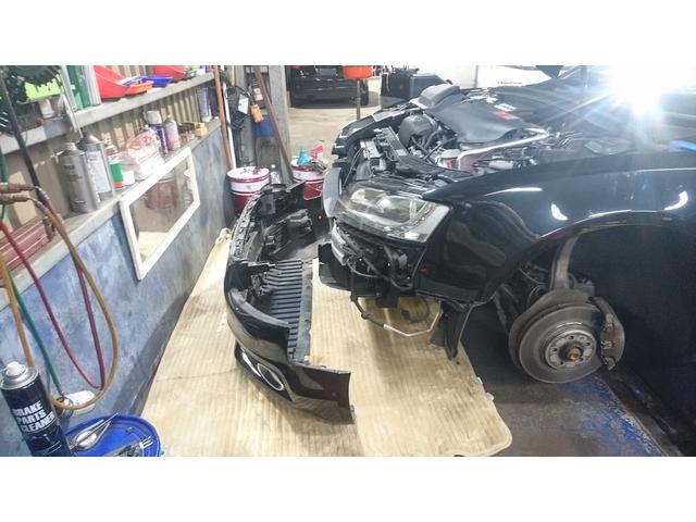 AUDI　A5　8TCALF　車検整備　社外グリル交換　　　　伊丹　尼崎　宝塚　川西　西宮　神戸　豊中　大阪　のお客様歓迎！
