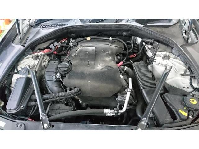 ＢＭＷ　523ｄ　ＦＷ２０　車検整備　　タイヤネット購入　持込タイヤ交換　タイヤ交換　車検整備　　輸入車修理・板金塗装・車検整備　伊丹市　尼崎市　宝塚市　川西市　西宮市　神戸市　豊中市　大阪　お客様歓迎　代車無料