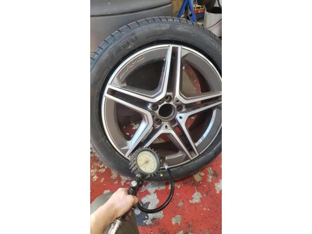 メルセデス・ベンツＧＬＢ　3DA-247612M235/50R19　タイヤネット購入　持込タイヤ交換　タイヤ交換　車検整備　　輸入車修理・板金塗装・車検整備　伊丹市　尼崎市　宝塚市　川西市　西宮市　神戸市　豊中市　大阪　お客様歓迎　代車無料