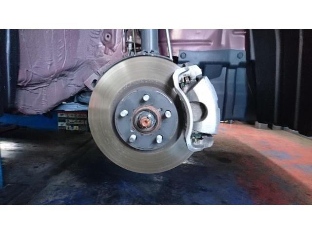 トヨタ　シエンタ　NSP170G　車検整備　　タイヤネット購入　持込タイヤ交換　タイヤ交換　車検整備　　輸入車修理・板金塗装・車検整備　伊丹市　尼崎市　宝塚市　川西市　西宮市　神戸市　豊中市　大阪　お客様歓迎　代車無料