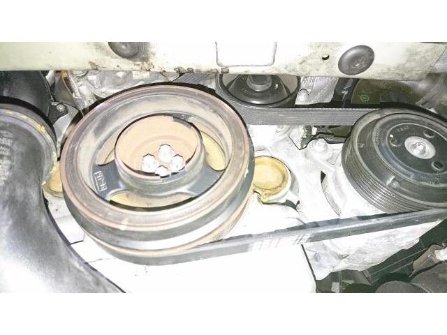 ＢＭＷ　Ｘ１　車検整備　　タイヤネット購入　持込タイヤ交換　タイヤ交換　車検整備　　輸入車修理・板金塗装・車検整備　伊丹市　尼崎市　宝塚市　川西市　西宮市　神戸市　豊中市　大阪　お客様歓迎　代車無料