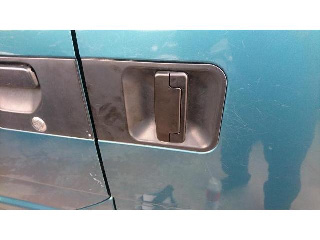 スバル　サンバーディアス　ドアハンドル交換　　タイヤネット購入　持込タイヤ交換　タイヤ交換　車検整備　　輸入車修理・板金塗装・車検整備　伊丹市　尼崎市　宝塚市　川西市　西宮市　神戸市　豊中市　大阪　お客様歓迎　代車無料