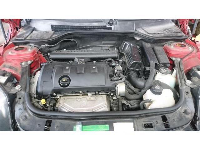 ＭＩＮＩ　ME14　車検整備　　タイヤネット購入　持込タイヤ交換　タイヤ交換　車検整備　　輸入車修理・板金塗装・車検整備　伊丹市　尼崎市　宝塚市　川西市　西宮市　神戸市　豊中市　大阪　お客様歓迎　代車無料