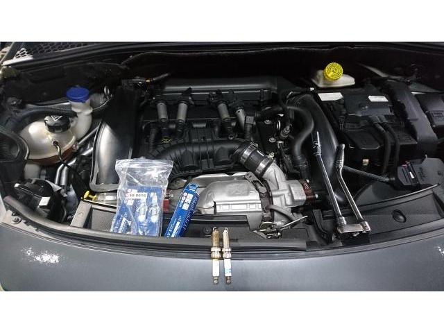 ＤＳオートモビル　ＤＳ３　エンジン関連修理・整備　　タイヤネット購入　持込タイヤ交換　タイヤ交換　車検整備　　輸入車修理・板金塗装・車検整備　伊丹市　尼崎市　宝塚市　川西市　西宮市　神戸市　豊中市　大阪　お客様歓迎　代車無料